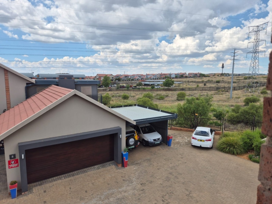 3 Bedroom Property for Sale in Wild Olive Estate Free State